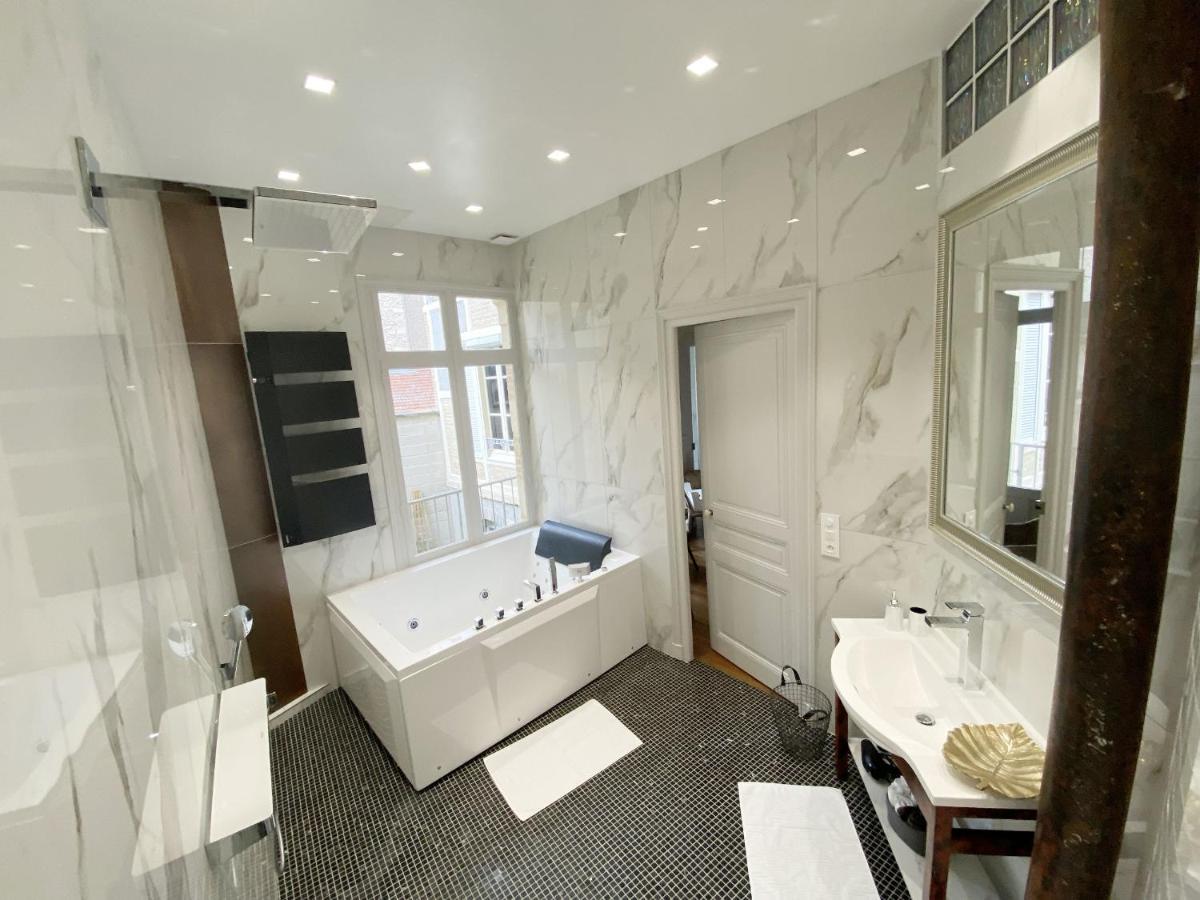 Le Clovis Sauna Apartment Reims