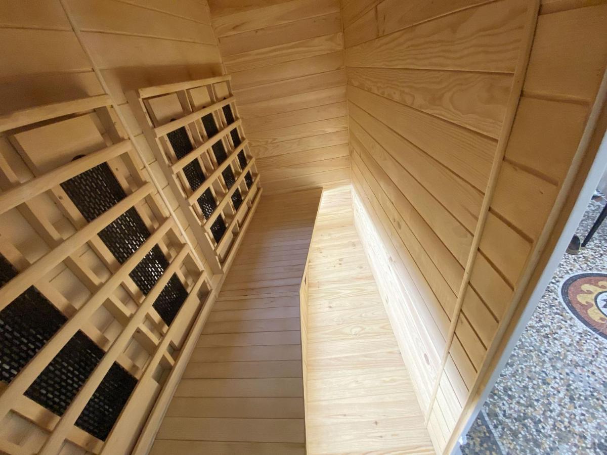 Le Clovis Sauna Apartment *
